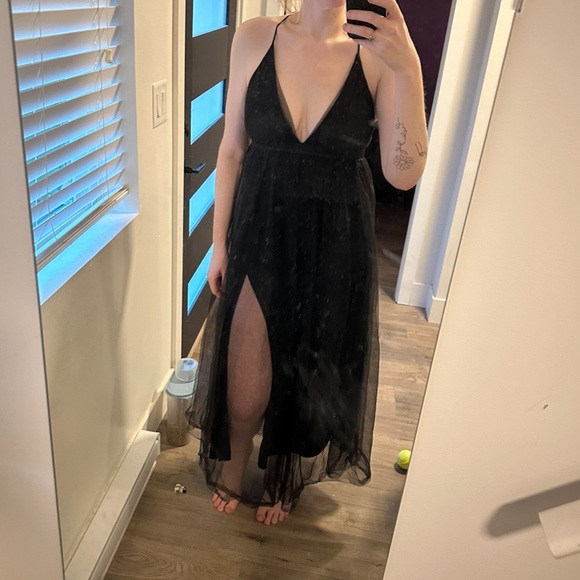 S SHEIN Dress Black With Slits Tulle Like New Never Worn - Picture 2 of 4